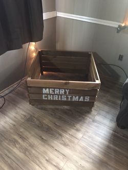 Building Christmas tree crate/box.