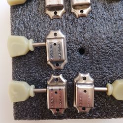 Gibson Delux Tuning Pegs