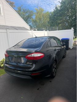 2015 ford fiesta