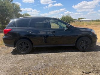 2018 Nissan Pathfinder