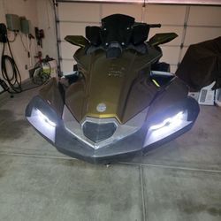 2022 Kawasaki Ultra 310 LX Supercharger Jetski 