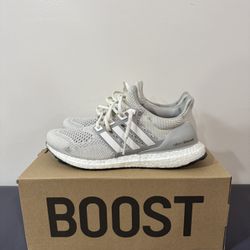 Ultra boost 1.0 size 9 Chalk (used)