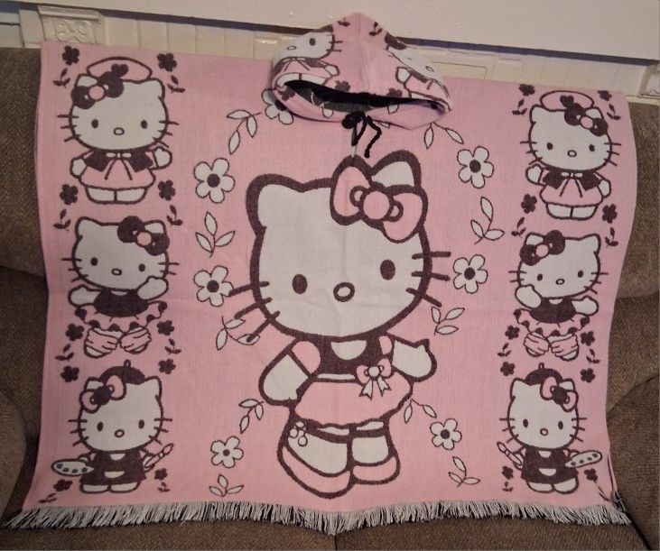 HELLO KITTY ADULT PONCHO