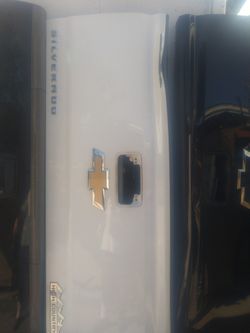 Chevy High Country Tailgate