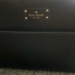 Very Cute Kate Spade ♠️ Cross Body In Excellent Condition 