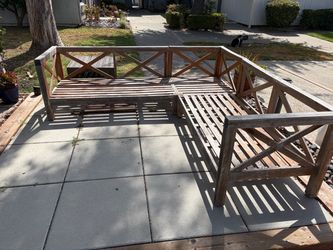 Free!!! Outdoor corner couch
