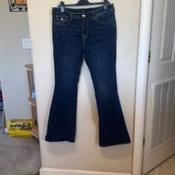 Never Worn True Religion Women’s Size 34 Joey Mid Rise Flare Blue Denim Jeans Pants