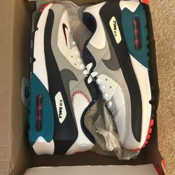 Nike Air Max 90 (Griffey Swingman)