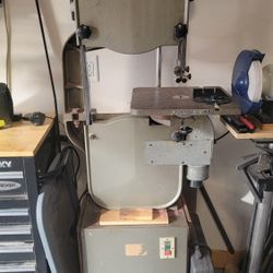 Standing 14" Bandsaw