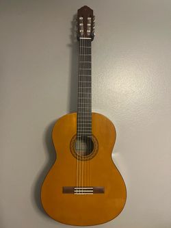 Yamaha C40 Classical Guitar