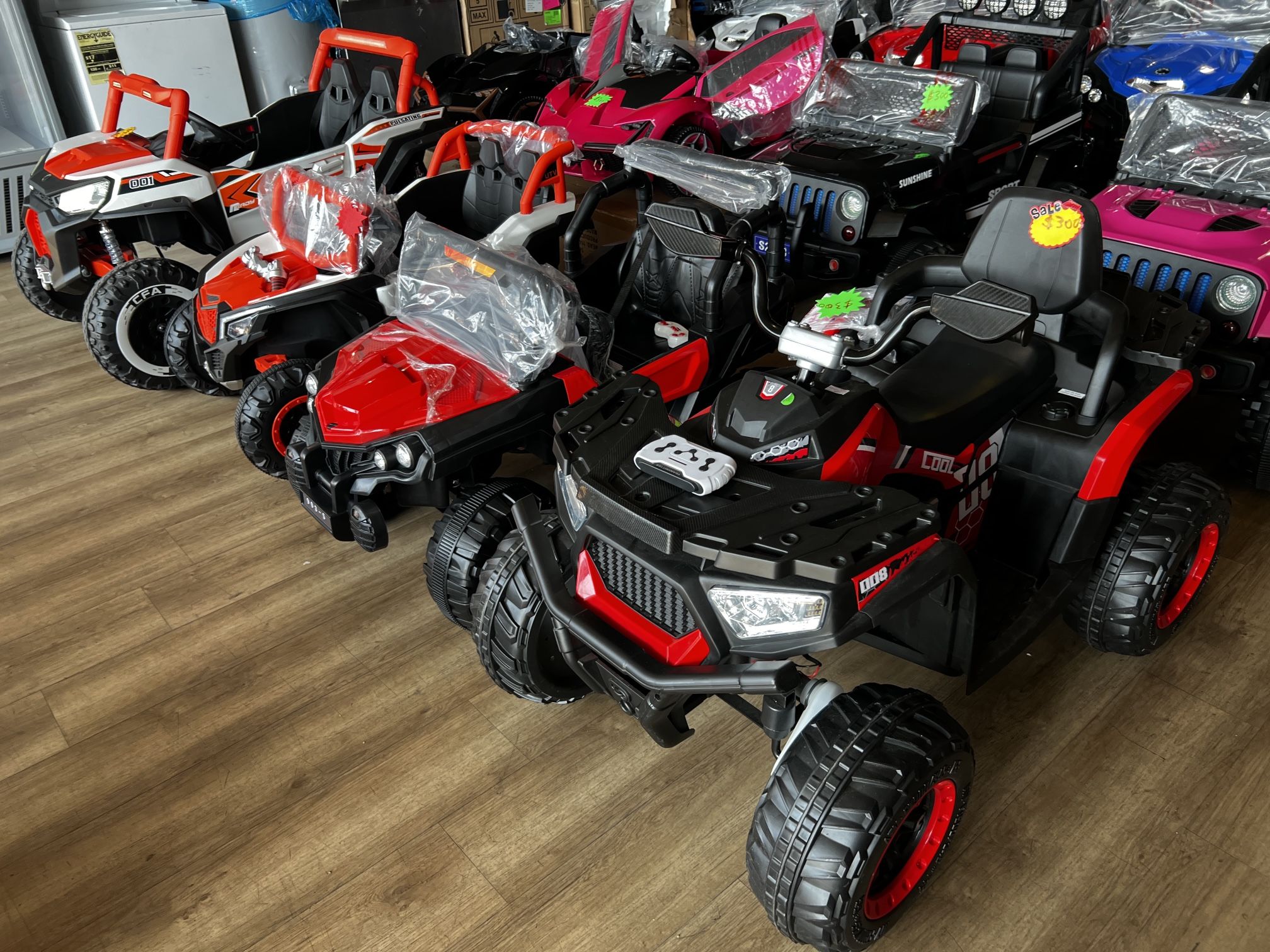 Kids Ride On Car With Remote Control For Kids. Nuevos