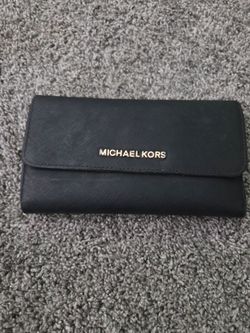 Mk  kors  wallet