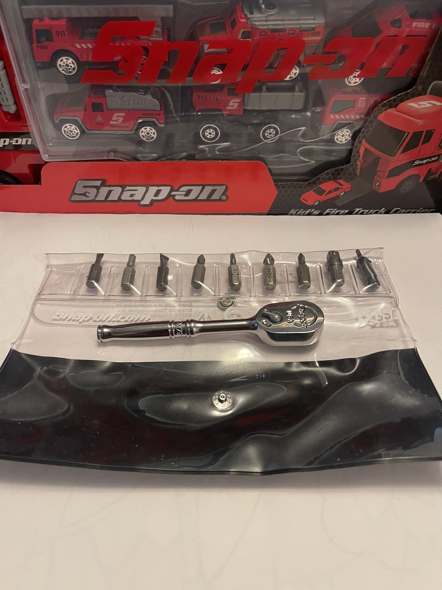 Snap On 1/4” Hex Drive Magnetic Bit Ratchet 