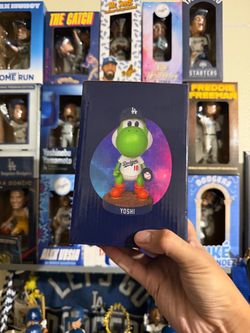 LA Dodgers Yoshi Bobblehead