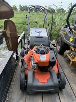 Husqvarna Self Propelled Mower 