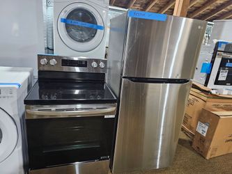 Lg frigge and stove