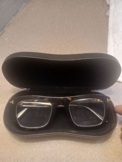 Tom Ford glasses made in Italy retail $400+