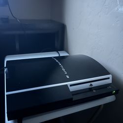 Custom Firmware PS3 80 GB With Two Controllers And 8 Disc Games