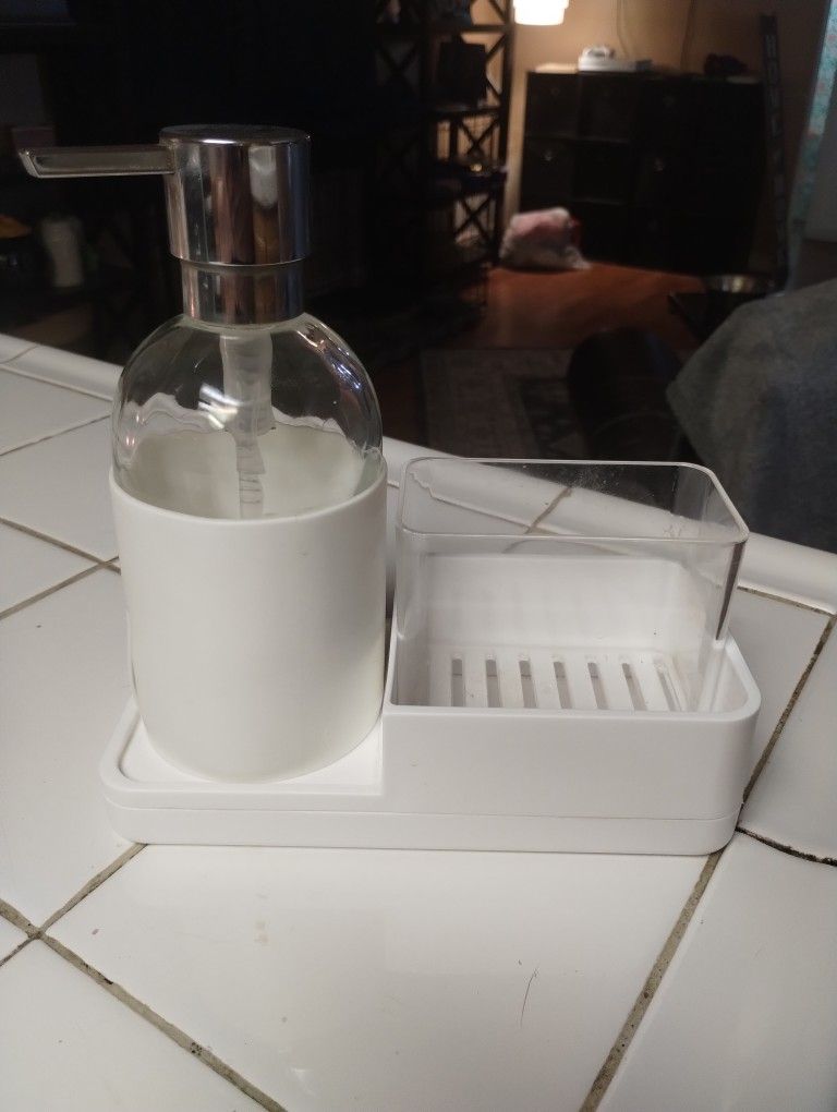 Dish Soap Caddy With Soap Dispenser And Sponge Holder