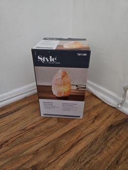 Himalayan Salt Lamp