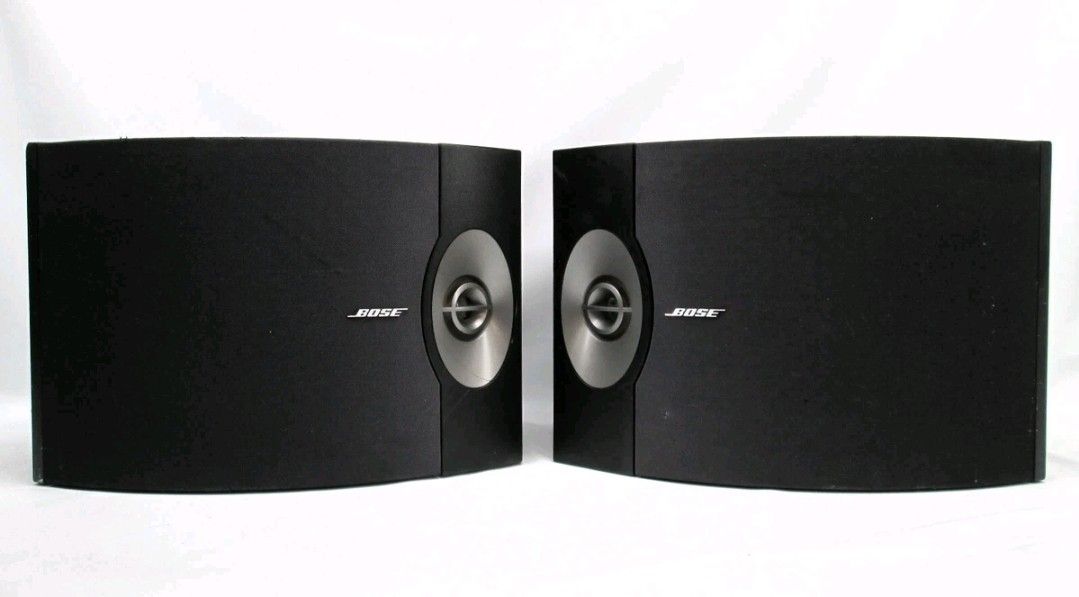 Bose 301 V Wired Bookshelf Speakers (Pair)