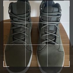 Timberland Seneca Bay Sneaker Boot Dark Green Size 12 Like New