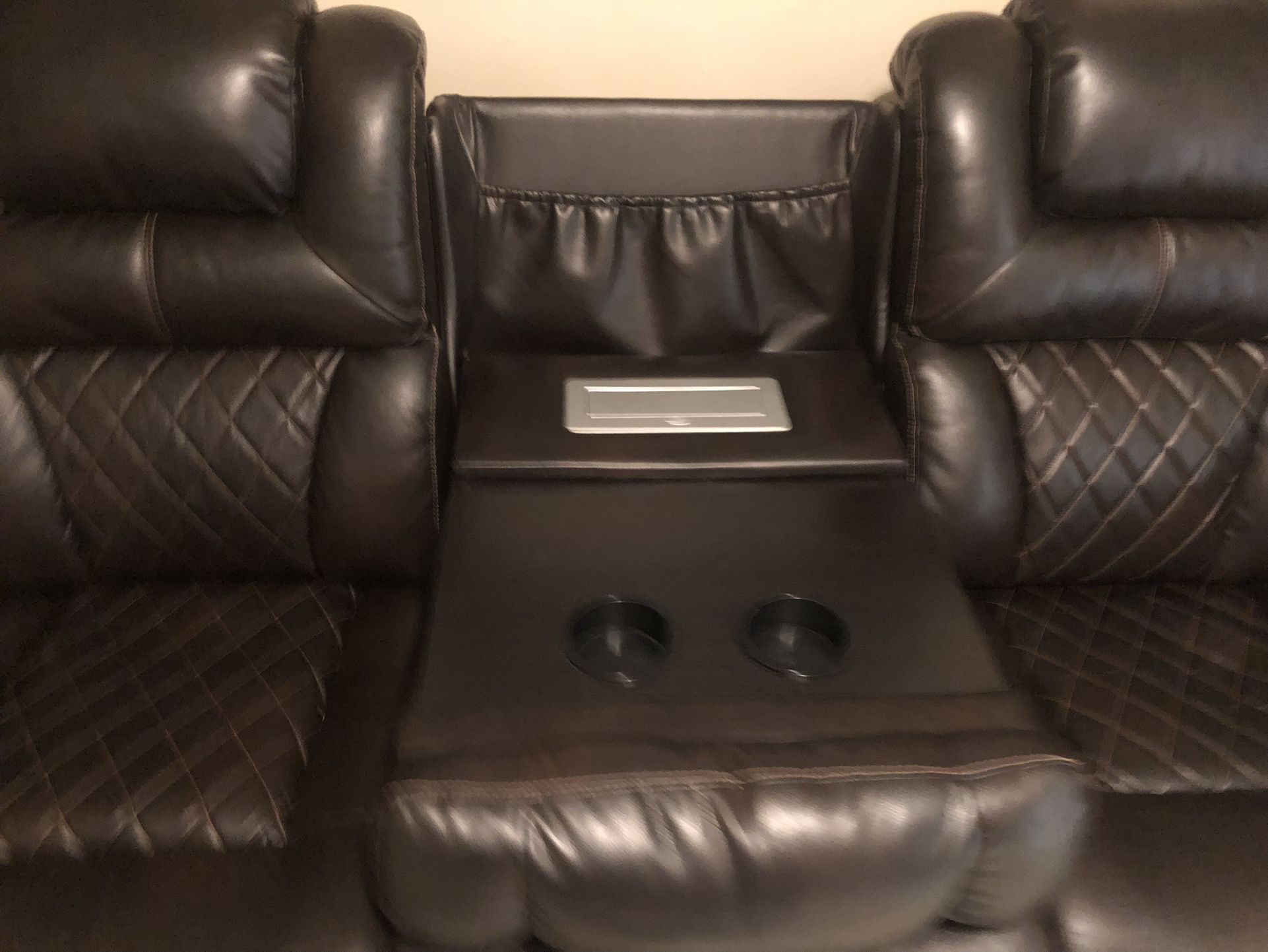 Ashley Power Reclining Sofa w/Charging Station & Storage