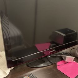 27 Inches  Samsung Tv 
