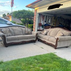 Sofa Couch Set (Free Delivery)