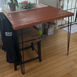 High Table And Chair