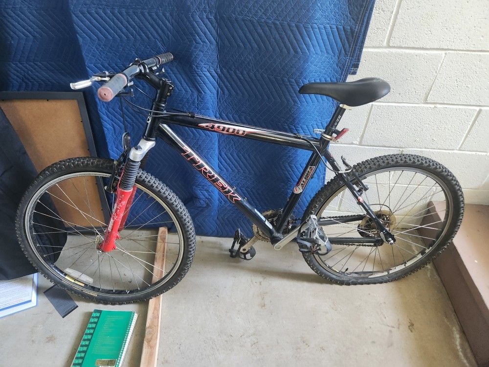 Trek Mountain Bike