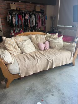 Bohemian wooden sofa day bed