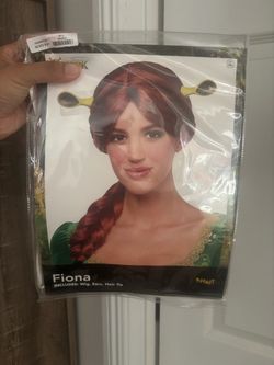 Fiona wig