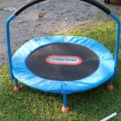 Trampoline