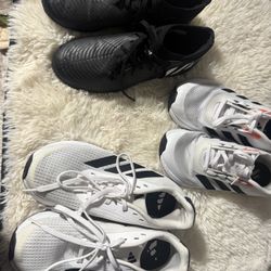 Tennis Shoes 4 1/2  Y  5  1/2