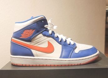 Jordan 1 Mid Knicks