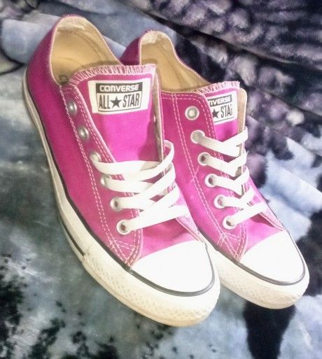 Converse All Stars Pink Sapphire Size 5.5 Mens ( 7.5 Women's)