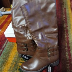 Womens Boot Size 5
