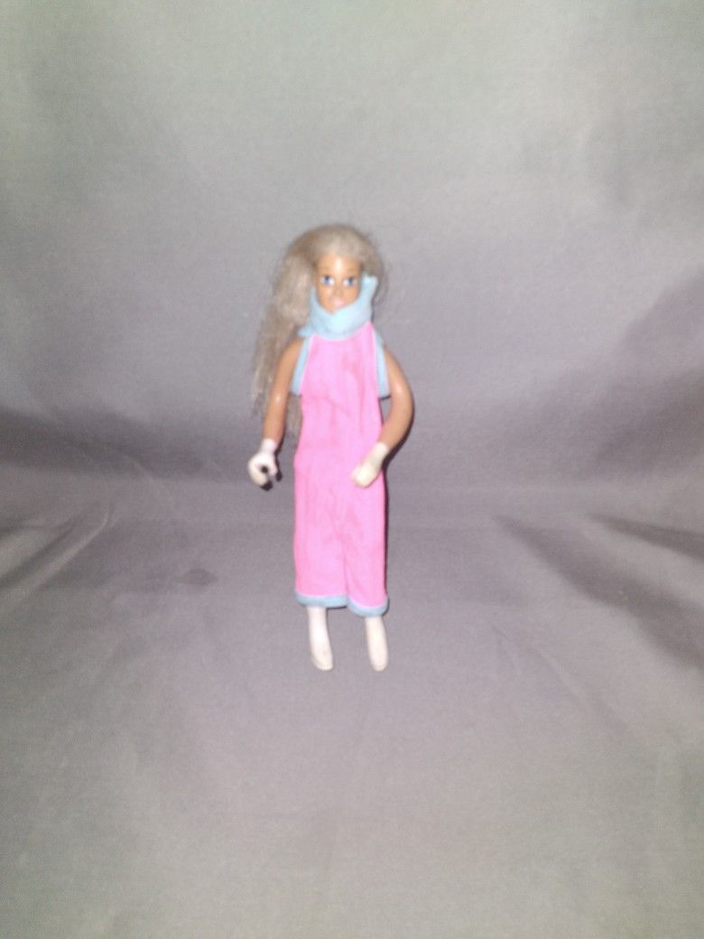 Derry Daring Doll