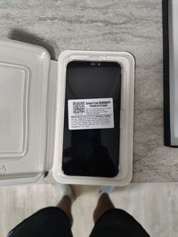 13 pro Max screen. Brand new never used $25