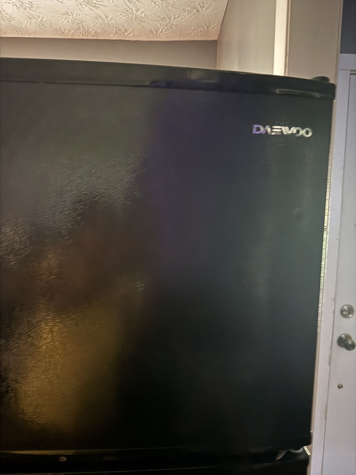 DAEWOO Refrigerator