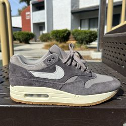 New Nike Air Max 1 Size 9