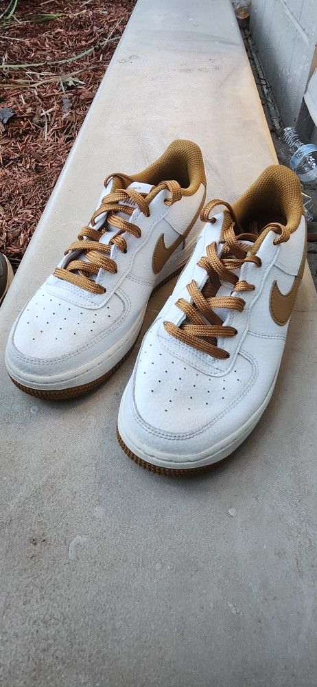 Nike Air Force 1