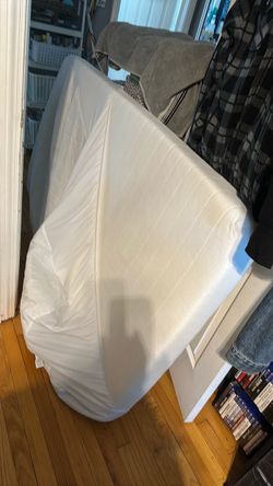 2 super clean twin mattresses