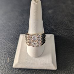 14kt YG 1.75ct tw Diamond Ring 