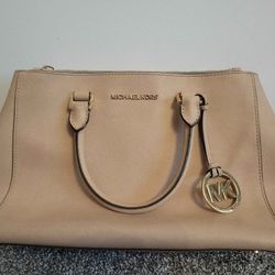 Michael Kors Beige Purse Handbag