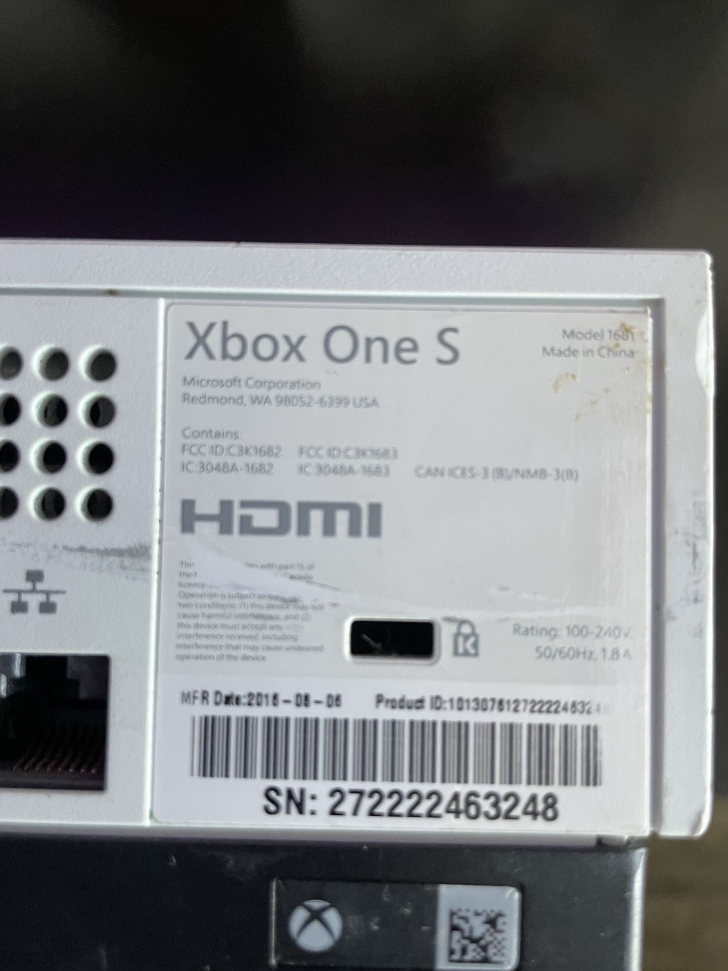 XBOX One S plus 12 Games (Mortal Kombat etc) 