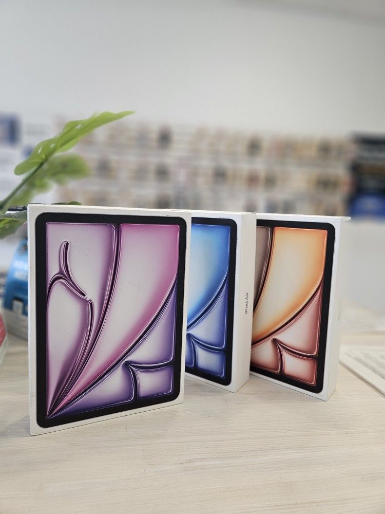 Apple IPad Air M3 Chip Brand New - $1 Today and the rest later ๐ค