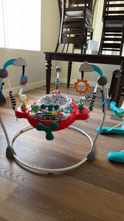 Baby bouncer