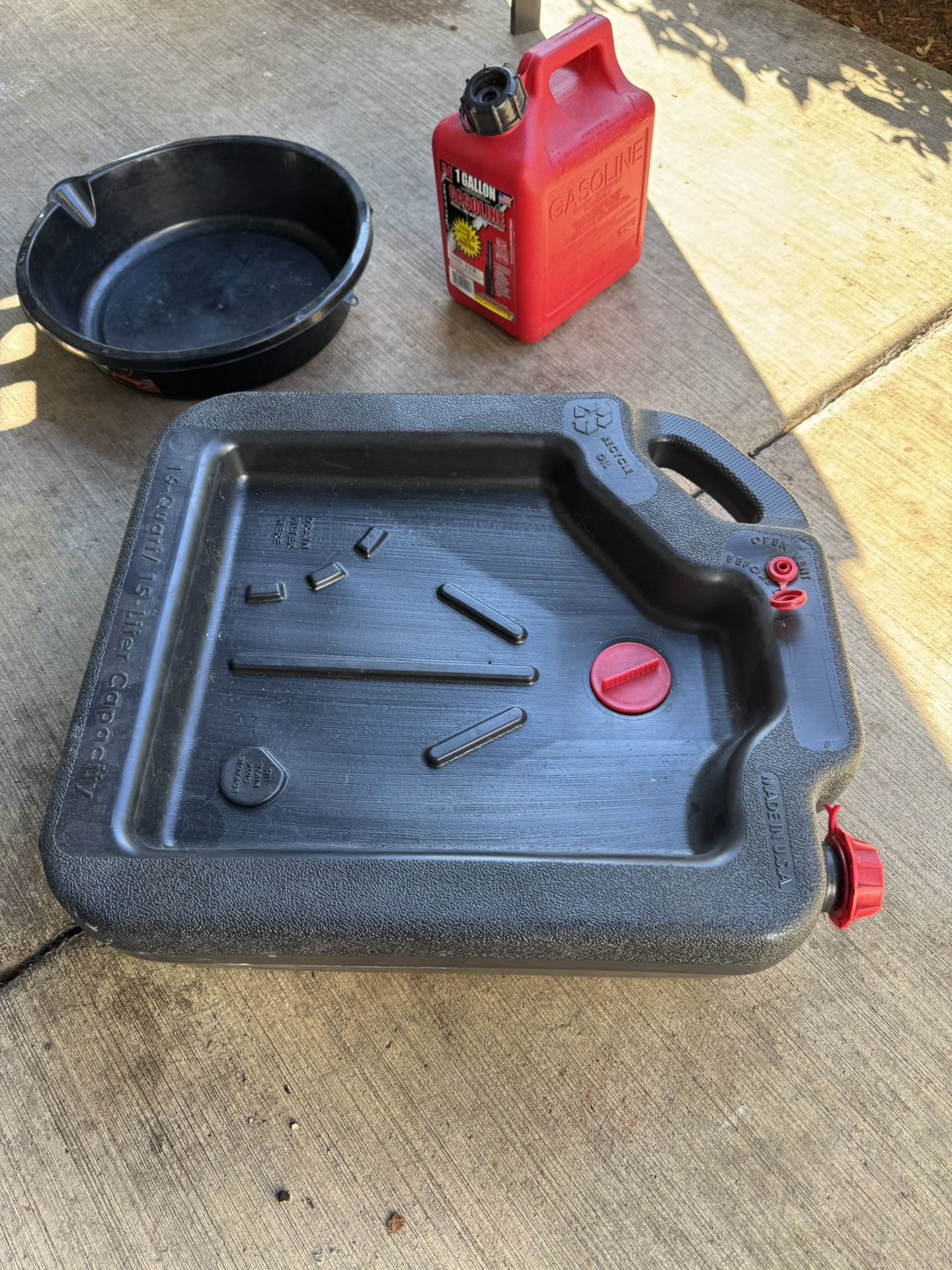 16 Qt. Oil Drain Container / 1 Gallon Gas Can